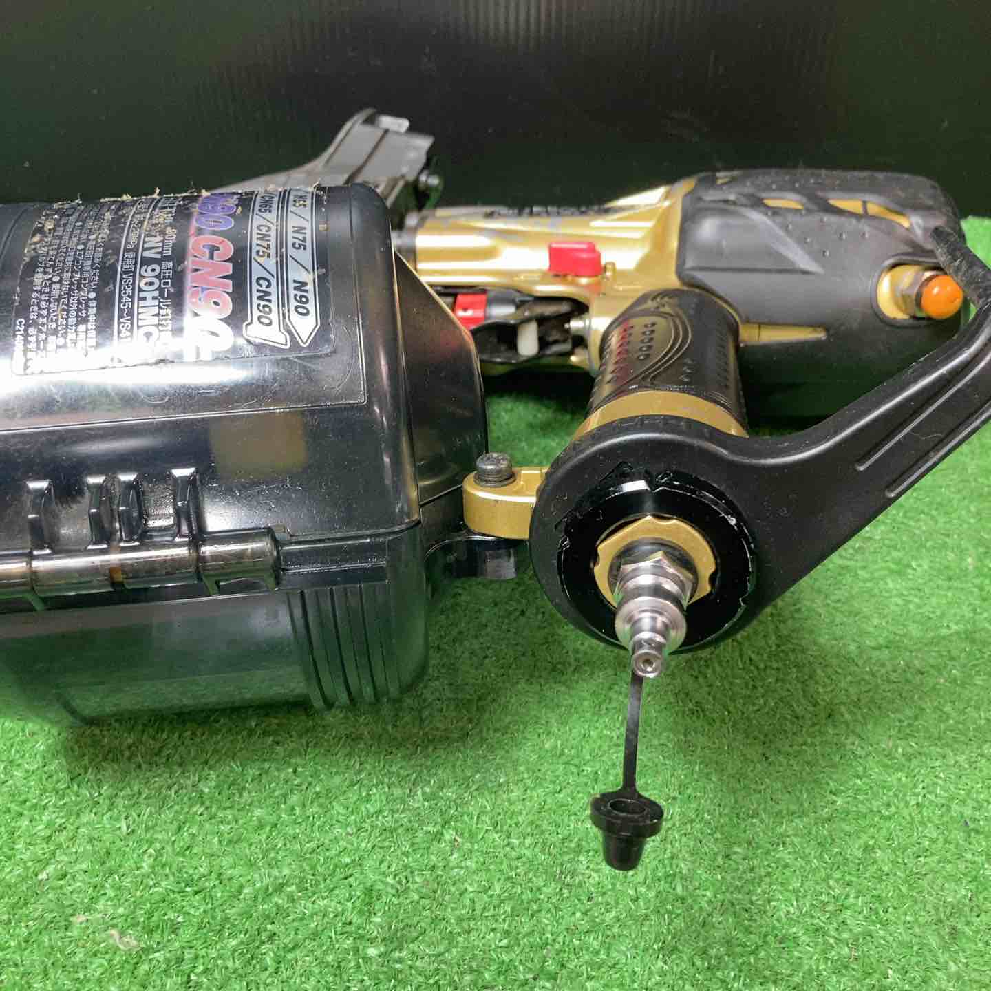 日立 NV 90HMC 90mm 高圧ロール釘打機 美品 ☆ハイコーキ(HIKOKI 日立 NV 90HMC 90mm 高圧ロール釘打機 美品 ☆ハイコーキ(HIKOKI