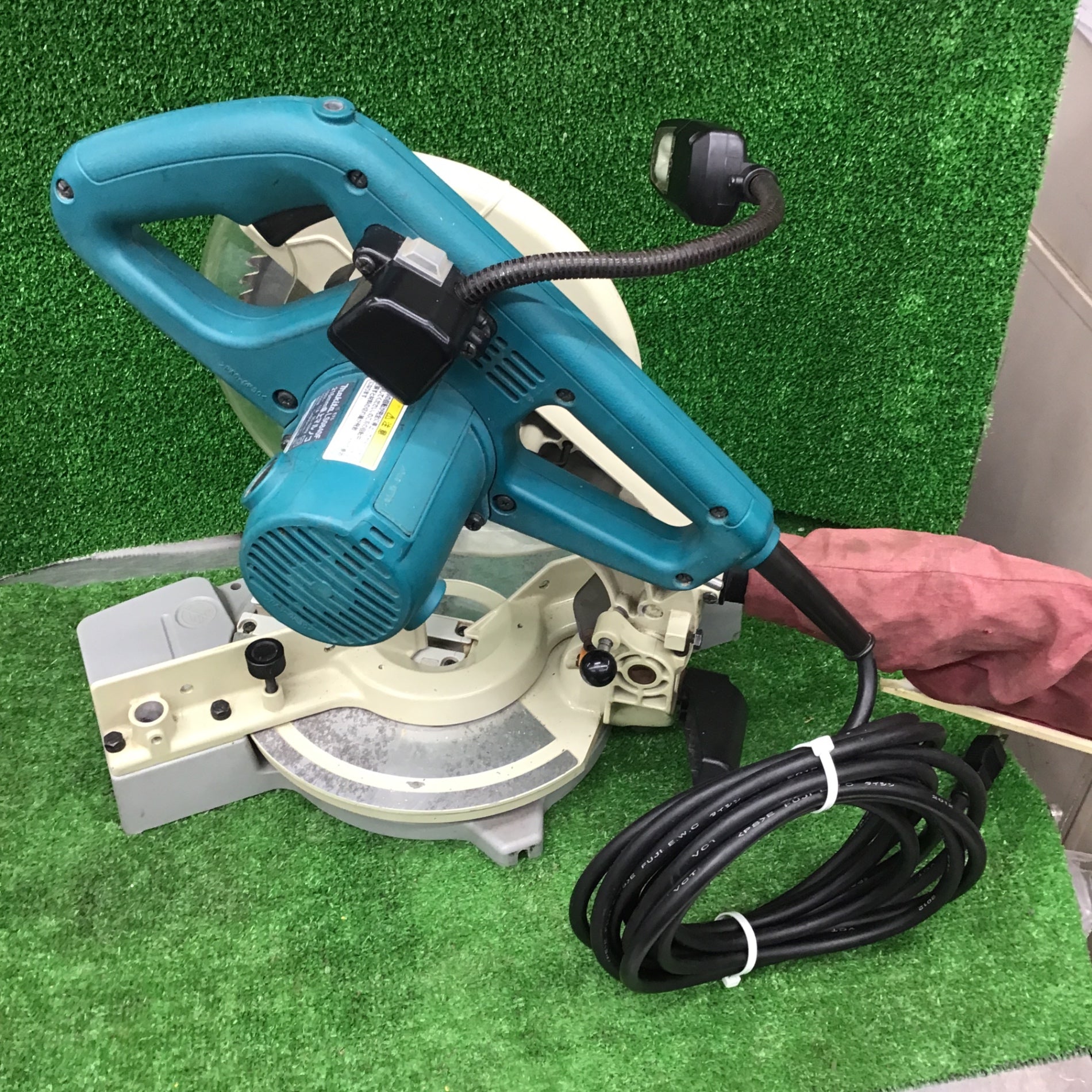 ☆マキタ(makita) 216mm卓上マルノコ LS0840F【桶川店】 – アクト