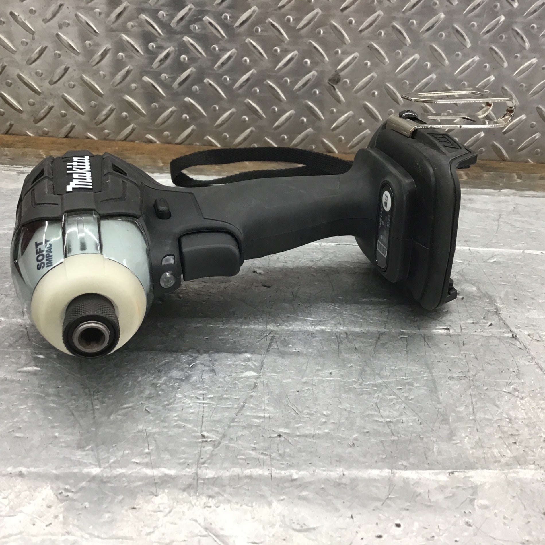 ★マキタ(makita) コードレスソフトインパクトドライバー TS131DRGXB【所沢店】 ☆マキタ(makita) コードレスソフトインパクトドライバー TS131DRGXB