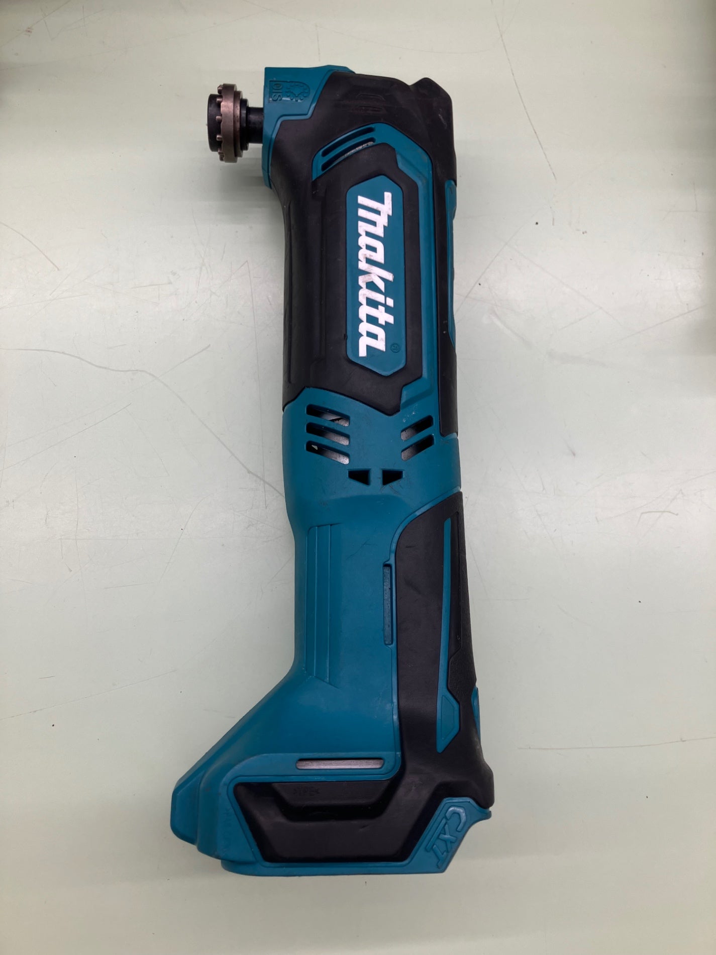 Makita HK1800L 電動ケレン Makita HK1800L 電動ケレン