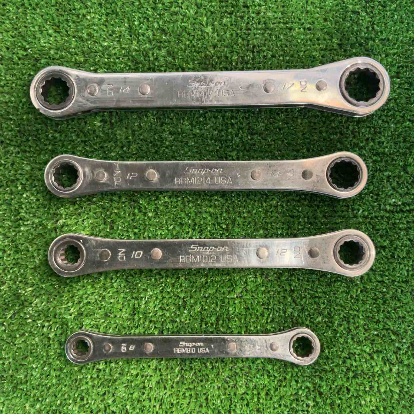 スナップオン(Snap-on) 板ギアラチェットメガネレンチ 4本セット スナップオン(Snap-on) 板ギアラチェットメガネレンチ 4本セット