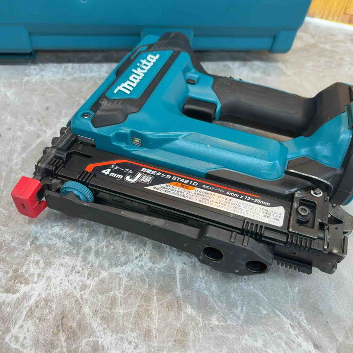 ★マキタ(makita) コードレスタッカー ST421DZK【八潮店】