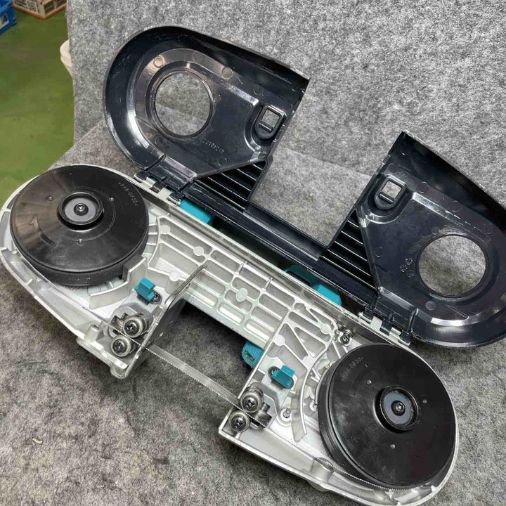 マキタ(makita) コードレスポータブルバンドソー PB183DZ【桶川店】