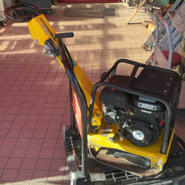 【店頭受取り限定】明和 MEIWA 前後進プレート バイブロコンパクター RP60【草加店】