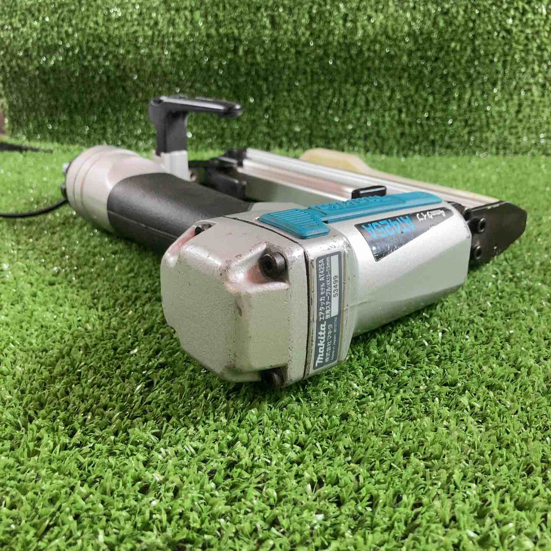 ◇マキタ(makita) 常圧エアタッカ  AT425A【川崎店】