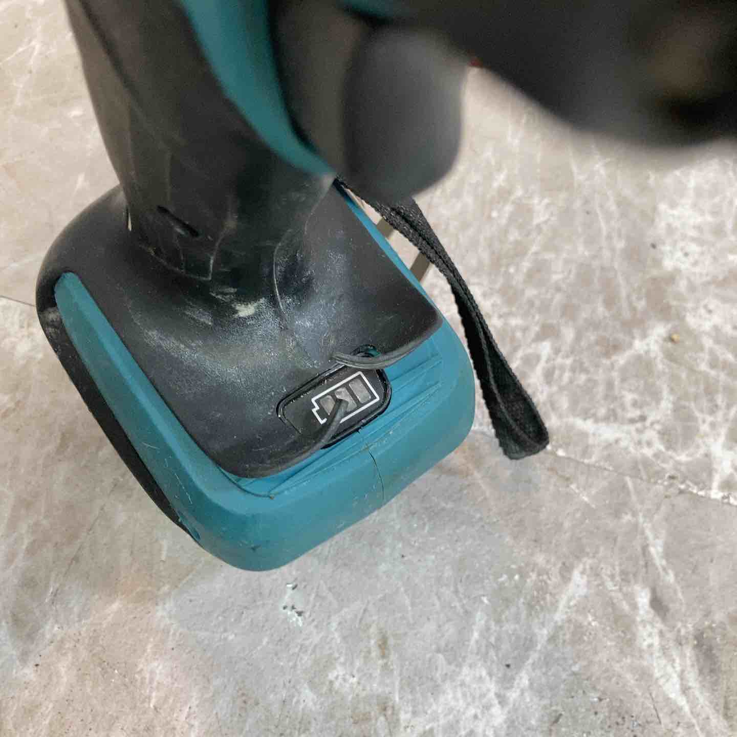 ◇マキタ(makita) コードレス震動ドライバドリル HP470DZ【八潮店