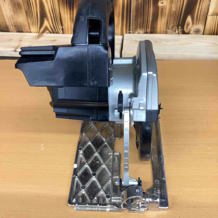 マキタ(makita) コードレスマルノコ HS474DZB 木材 プラスチック 金属 コンクリート 切断 直線 角材 横引き 縦切り 溝掘り 留め継ぎ 【越谷店】