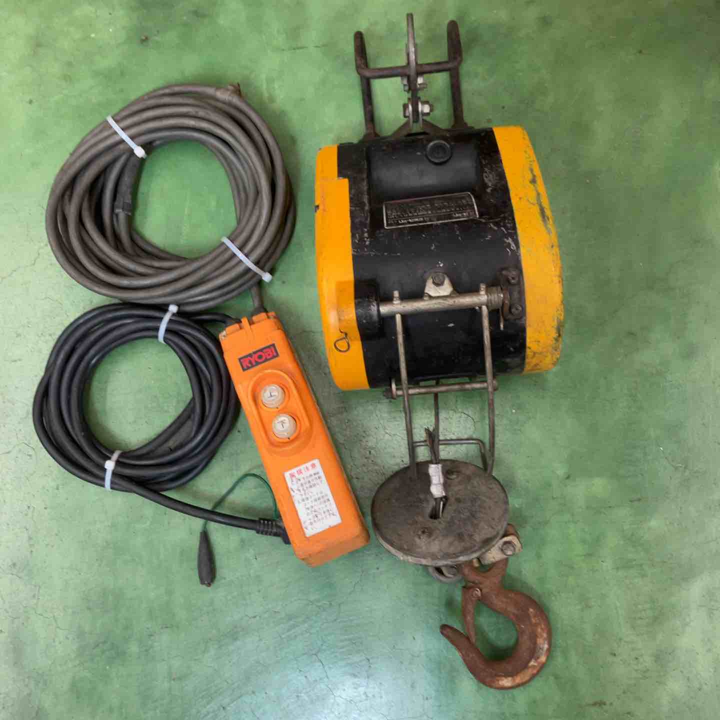 ☆彡トーヨーコーケン ベビーホイスト BH-N300 100V 中古 ウインチ!足場!荷揚げ!!!建築資材・電動工具・ ☆彡トーヨーコーケン ベビーホイスト BH-N300 100V 中古 ウインチ