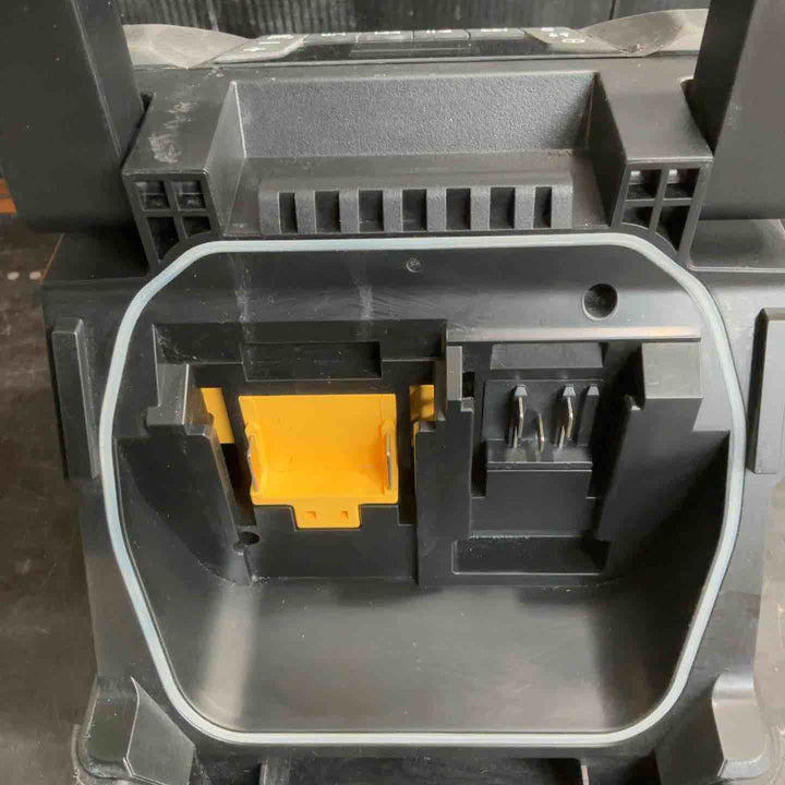◇マキタ(makita) コードレススピーカー(黒) MR203B【草加店】