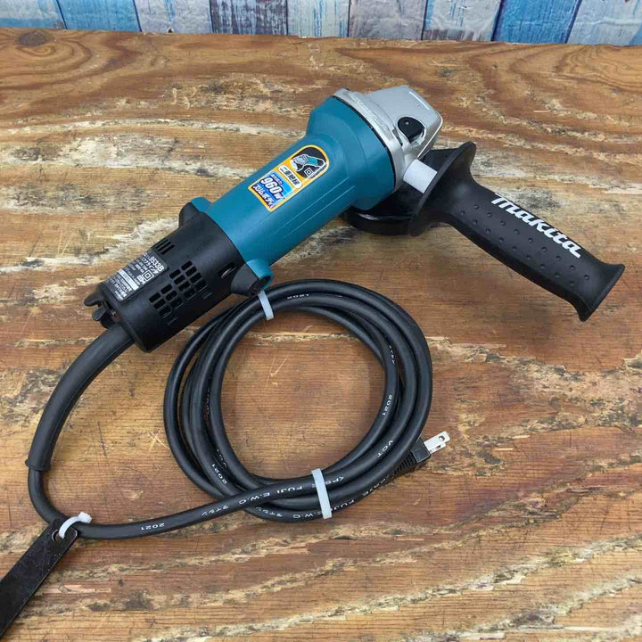 ☆マキタ(makita) 100mmディスクグラインダ 9533B【柏店】
