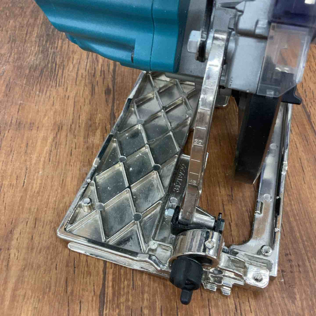【中古品】マキタ(makita) コードレス防じんマルノコ KS002GZ【所沢店】