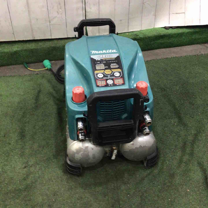 ★マキタ(makita) エアコンプレッサー AC500XLH 動作確認済【川口店】