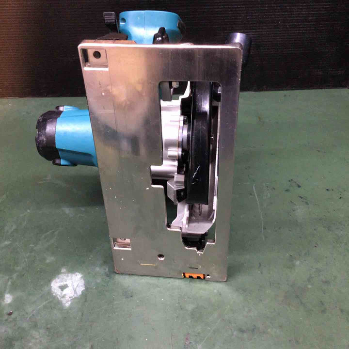 ★マキタ(makita) コードレス丸のこ HS630DZ【戸田店】