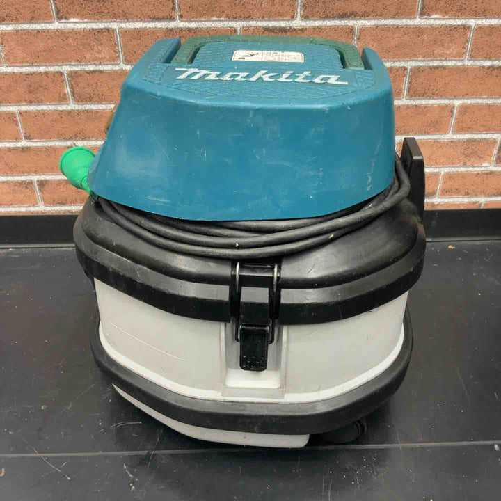 【中古品】マキタ(makita) 乾式 集じん機 482(P)【藤沢店】
