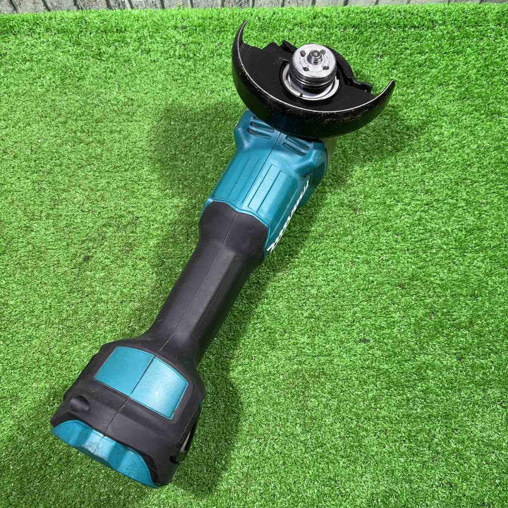 ☆マキタ(makita) 18V 100mmコードレスディスクグラインダ GA404DZN (GA404DN)【川口店】