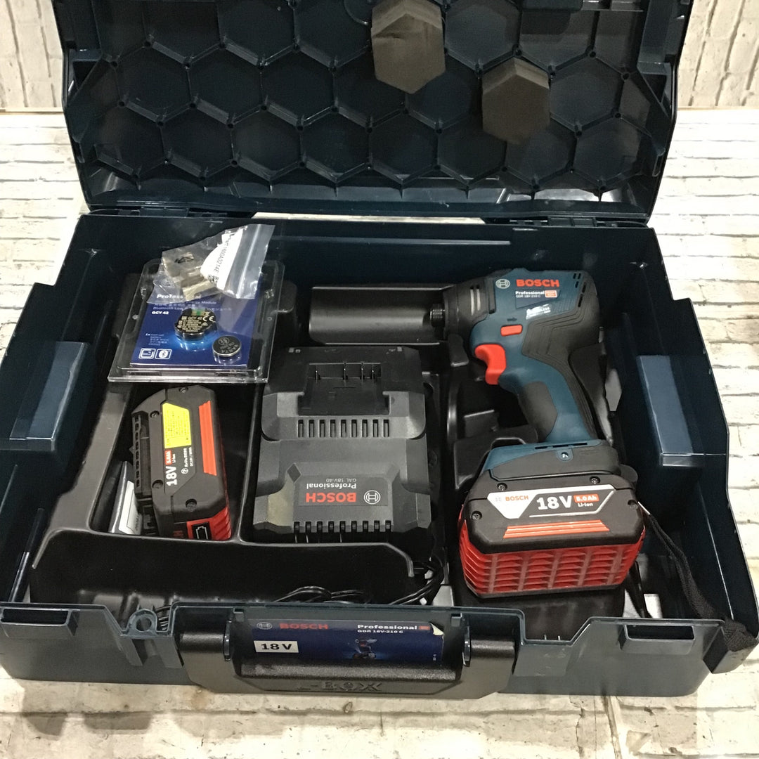 〇Bosch Professional(ボッシュ)18V コードレスインパクトドライバー (5.0Ahバッテリーx2個･充電器･ベルトフック・キャリングケース付) GDR18V-210C【川口店】