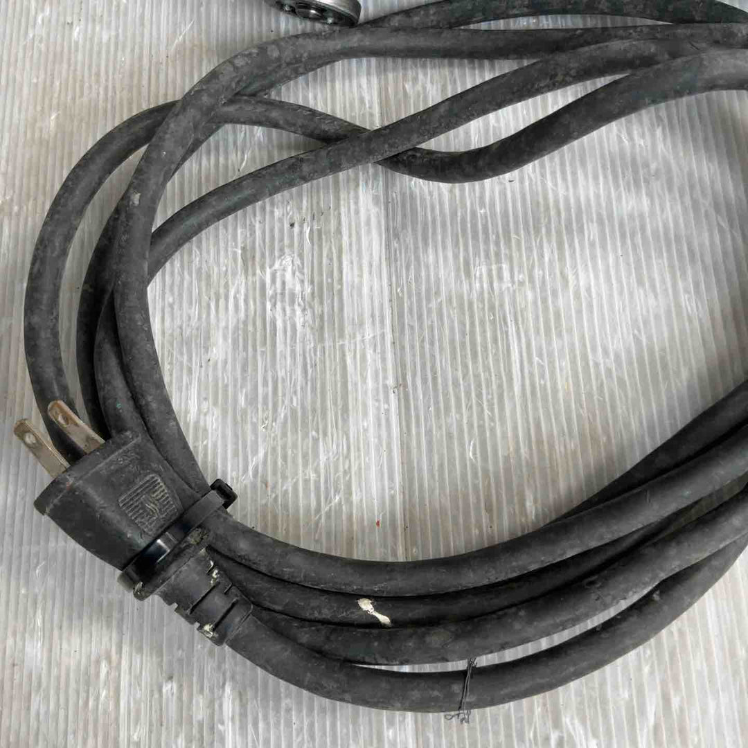 ◇マキタ(makita) 100mmディスクグラインダ 9530B【草加店】