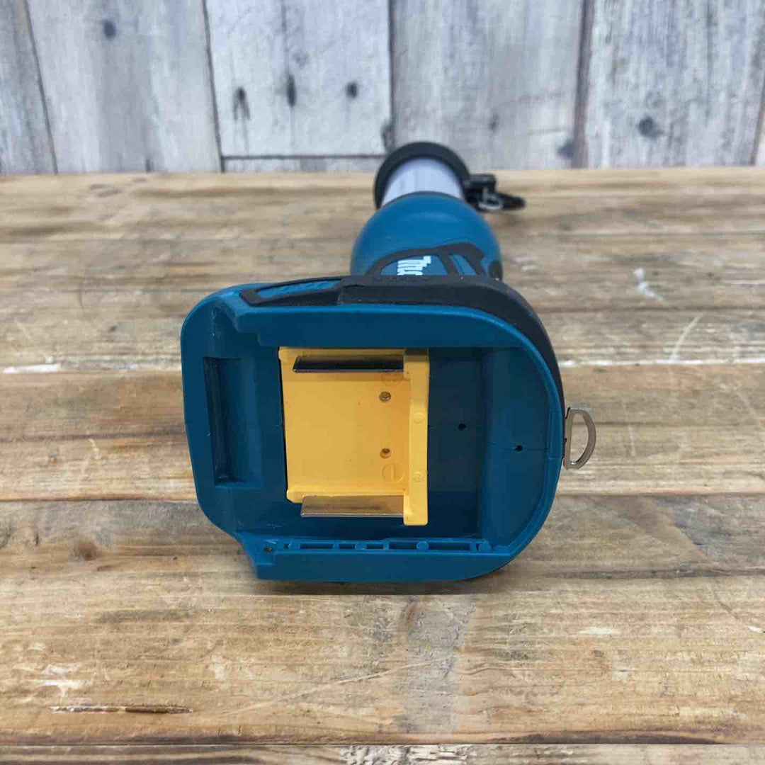 マキタ(makita) コードレスワークライト ML807 【東大和店】