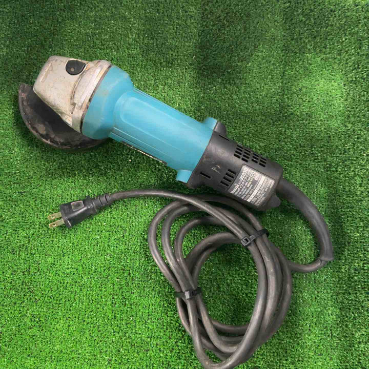☆マキタ(makita) 100mmディスクグラインダ 9533B【草加店】