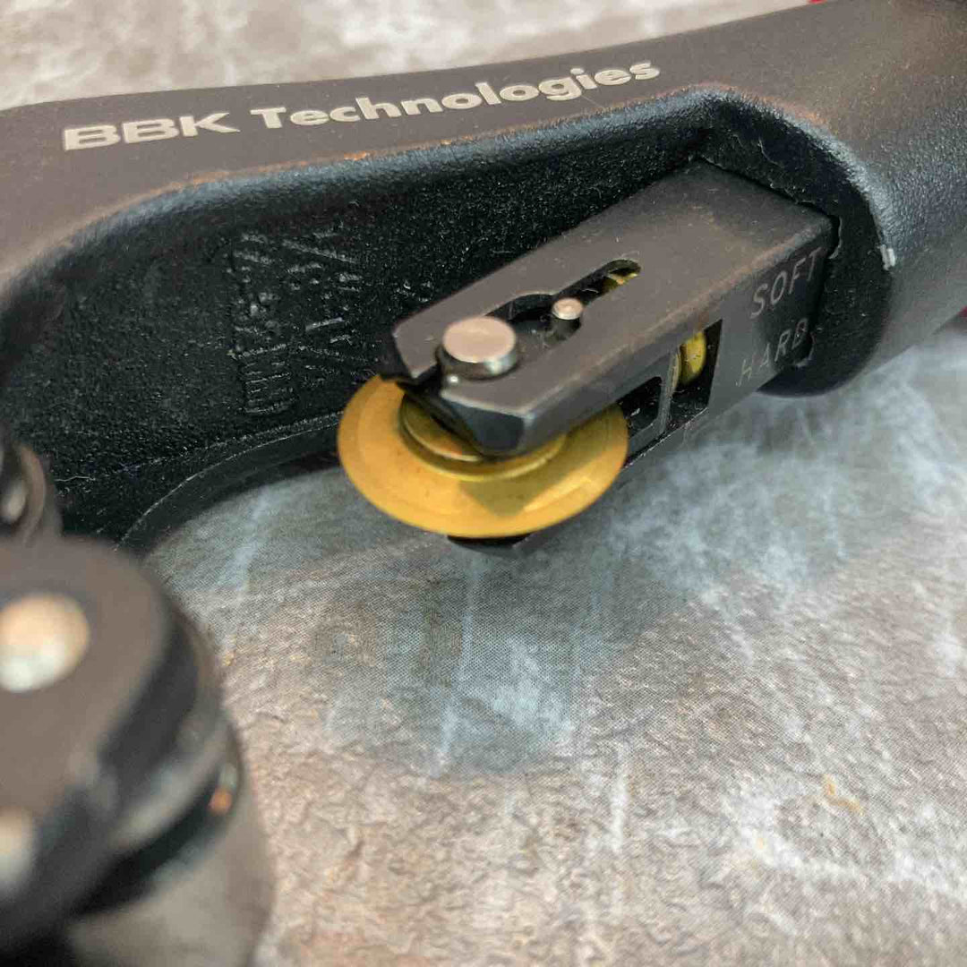 ◇BBK オートマチックチューブカッター TC-320S【八潮店】