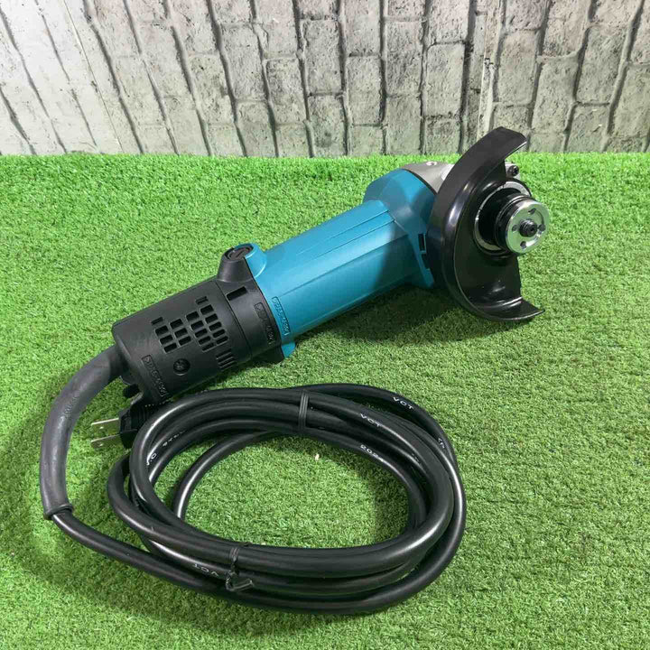 ☆マキタ(makita) 100mmディスクグラインダ 9533B【川口店】