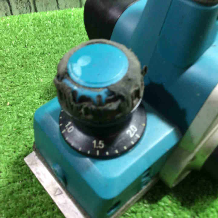 ★マキタ(makita) コードレスカンナ KP180DZ【川口店】