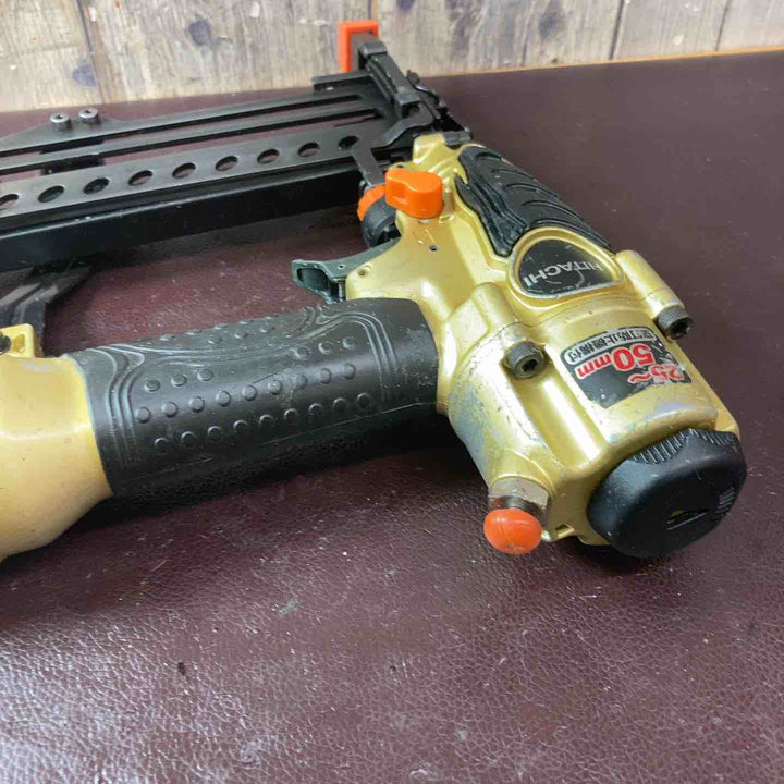 【中古品】ハイコーキ(HIKOKI ※旧:日立工機) 高圧フロアタッカ N5004HMF【東大和店】