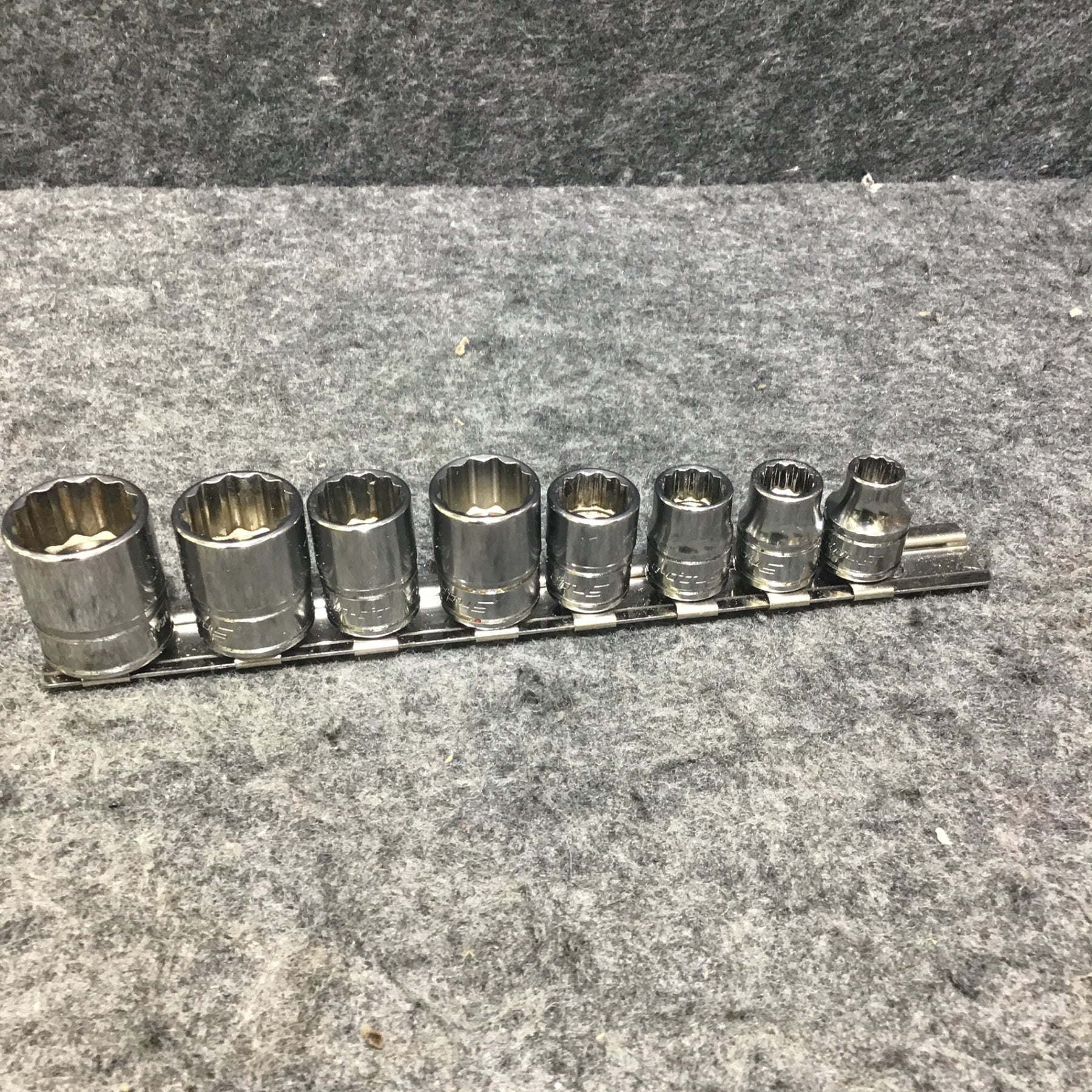 スナップオン 1/4SQ セミディープソケット12pcセット（12角