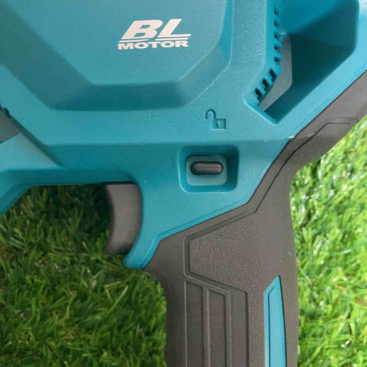 ★マキタ(makita) 40Vmax コードレスフロアタッカ ST003GZ 本体のみ【戸田店】