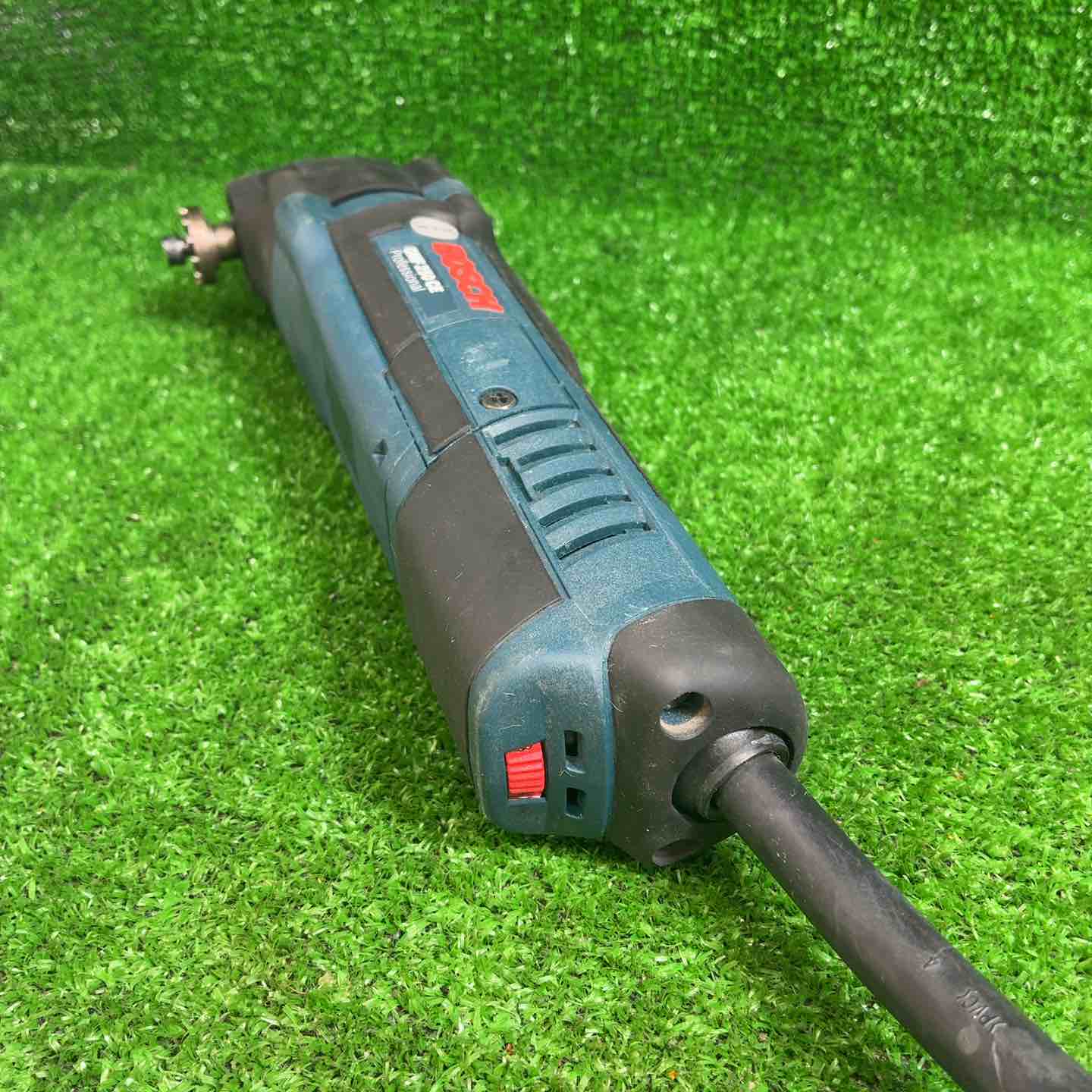 ボッシュ BOSCH GMF250CE マルチツール【野田愛宕店】【店頭取引限定】【中古】ITQY6A3PROZK Amazon | Bosch Professional(ボッシュ) カットソー GMF250CE