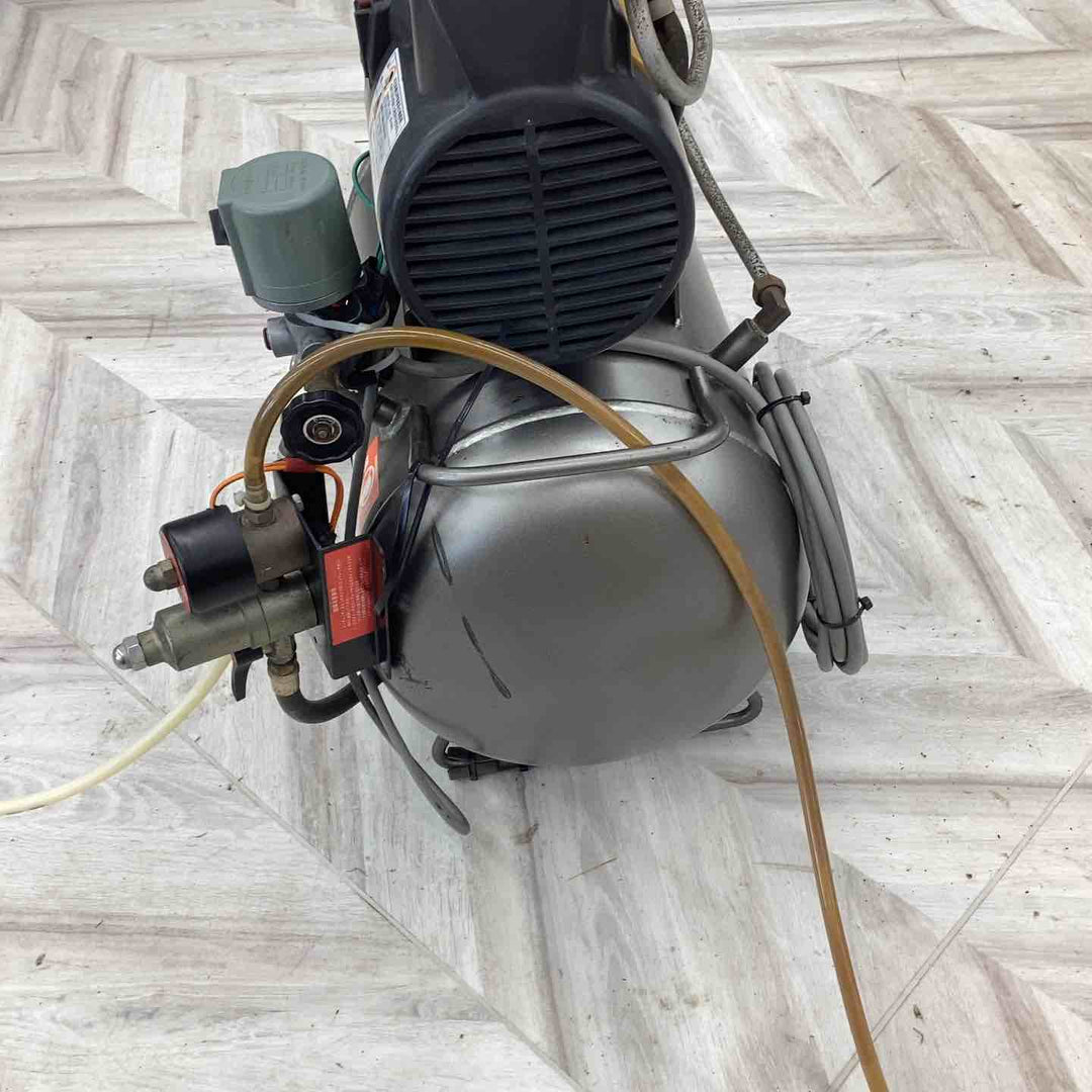 【店頭受取り限定】日立スーパーオイルフリーベビコン　0.75LE-8T　三相200V　50/60Hz共用【越谷店】
