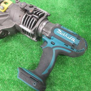 マキタ makita コードレスパンチャー PP200D 本体のみ コマなし【越谷店】