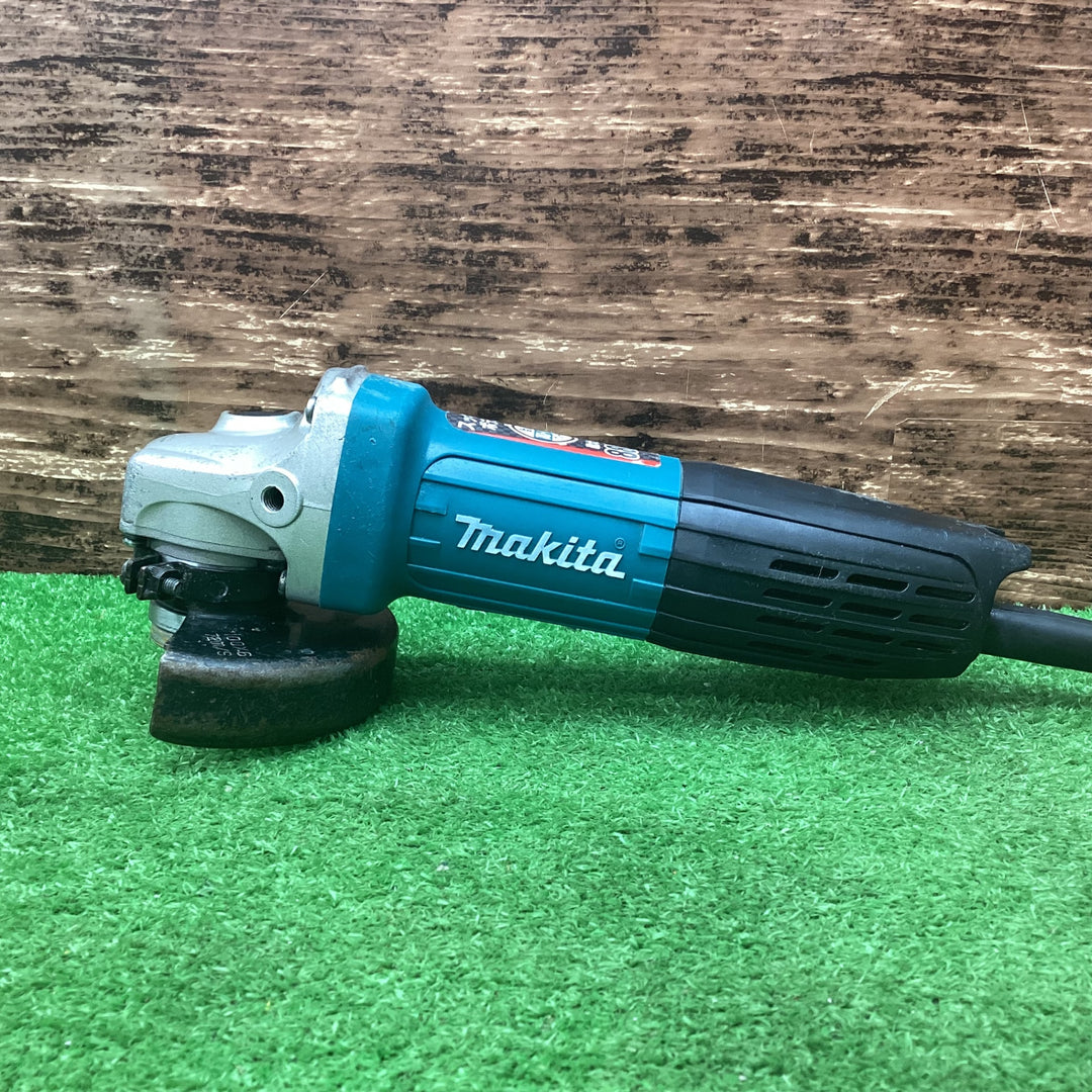 ☆マキタ(makita) 100mmディスクグラインダ GA4033【川越店】