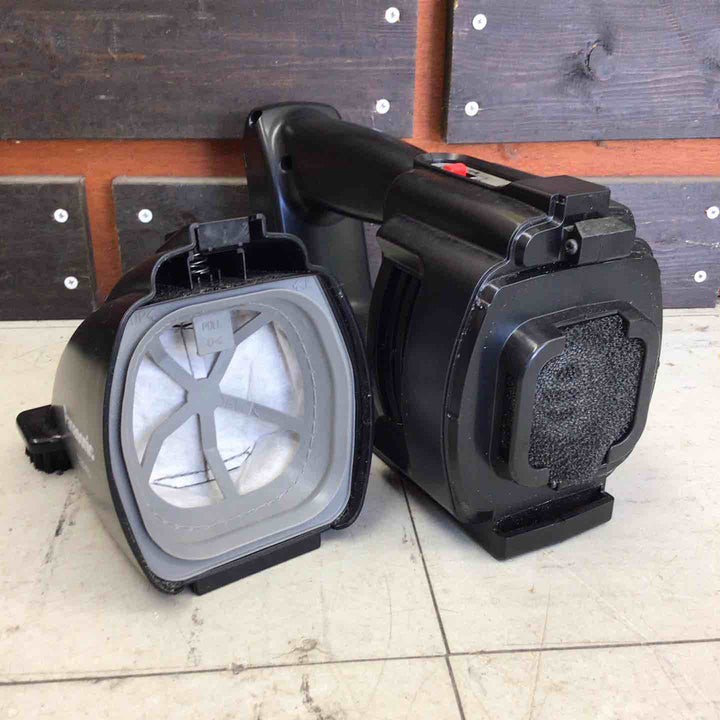 【現状品】 パナソニック/Panasonic 工事用充電パワークリーナー EZ3743 【鴻巣店】