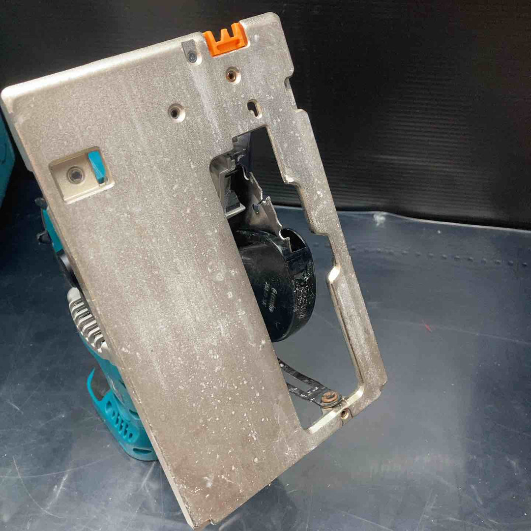 ★マキタ(makita) コードレス防じん丸のこ KS521DRF【川越店】