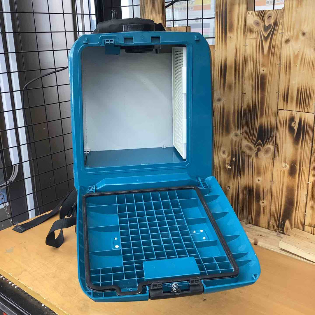 マキタ(Makita) 充電式背負集じん機 40Vmax バッテリ・充電器別売 VC012GZ【越谷店】