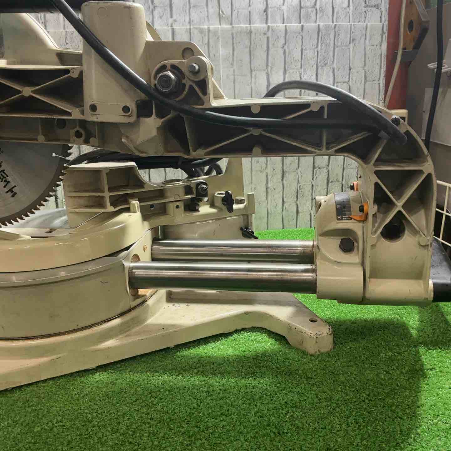 現状品】◇マキタ(makita) 卓上スライドマルノコ LS1012 保証なし