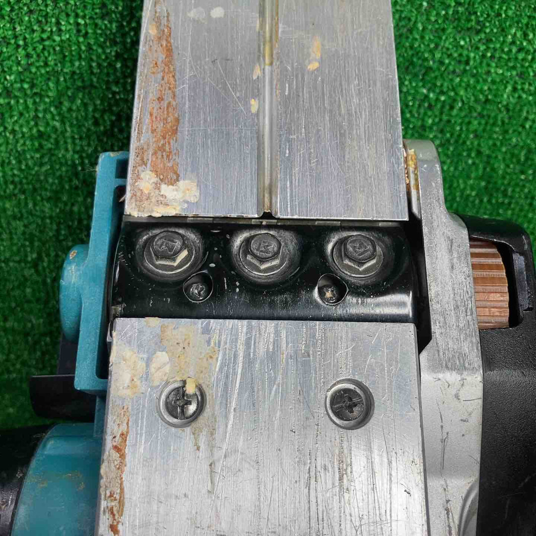 マキタ(makita) コードレスカンナ KP180DZ【川崎店】