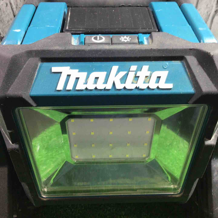 ◇マキタ(makita) コードレススタンドライト 40Vmax ML003G 青【川口店】