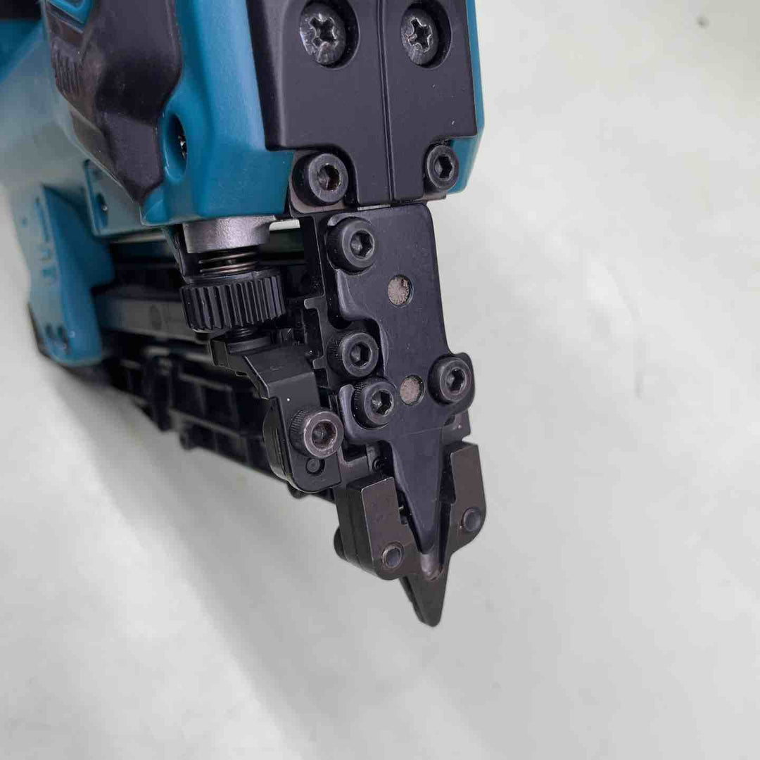 ★マキタ(makita) コードレスピンネイラ PT353DZ【草加店】