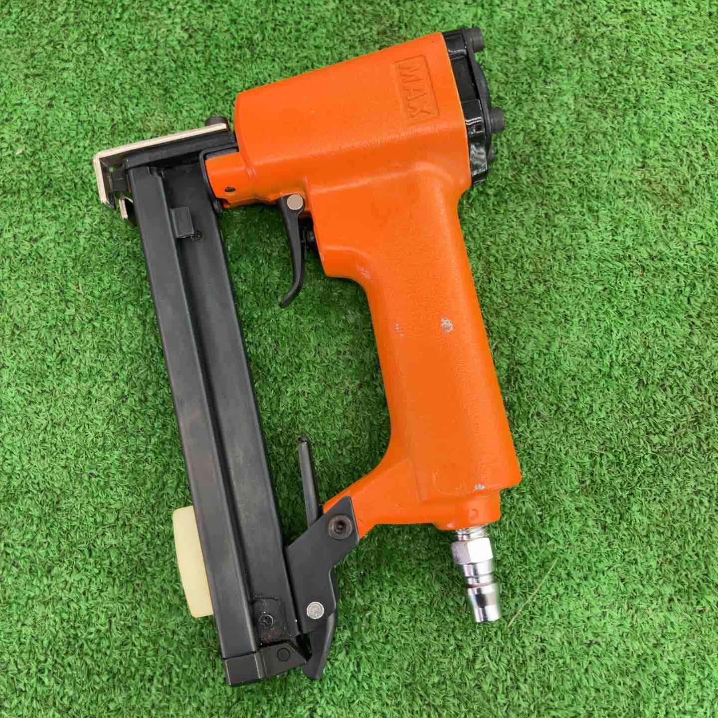中古美品】 マックス/MAX 常圧エアタッカ・TA-20A/422Jキュウオン