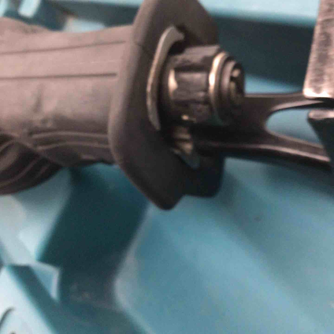 ◇マキタ(makita) セーバソー(レシプロソー) JR3040T【戸田店】