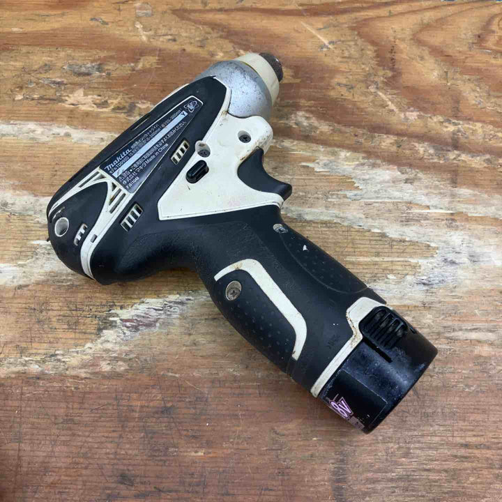 ☆マキタ(makita) コードレスインパクトドライバ TD090DWXW【柏店】