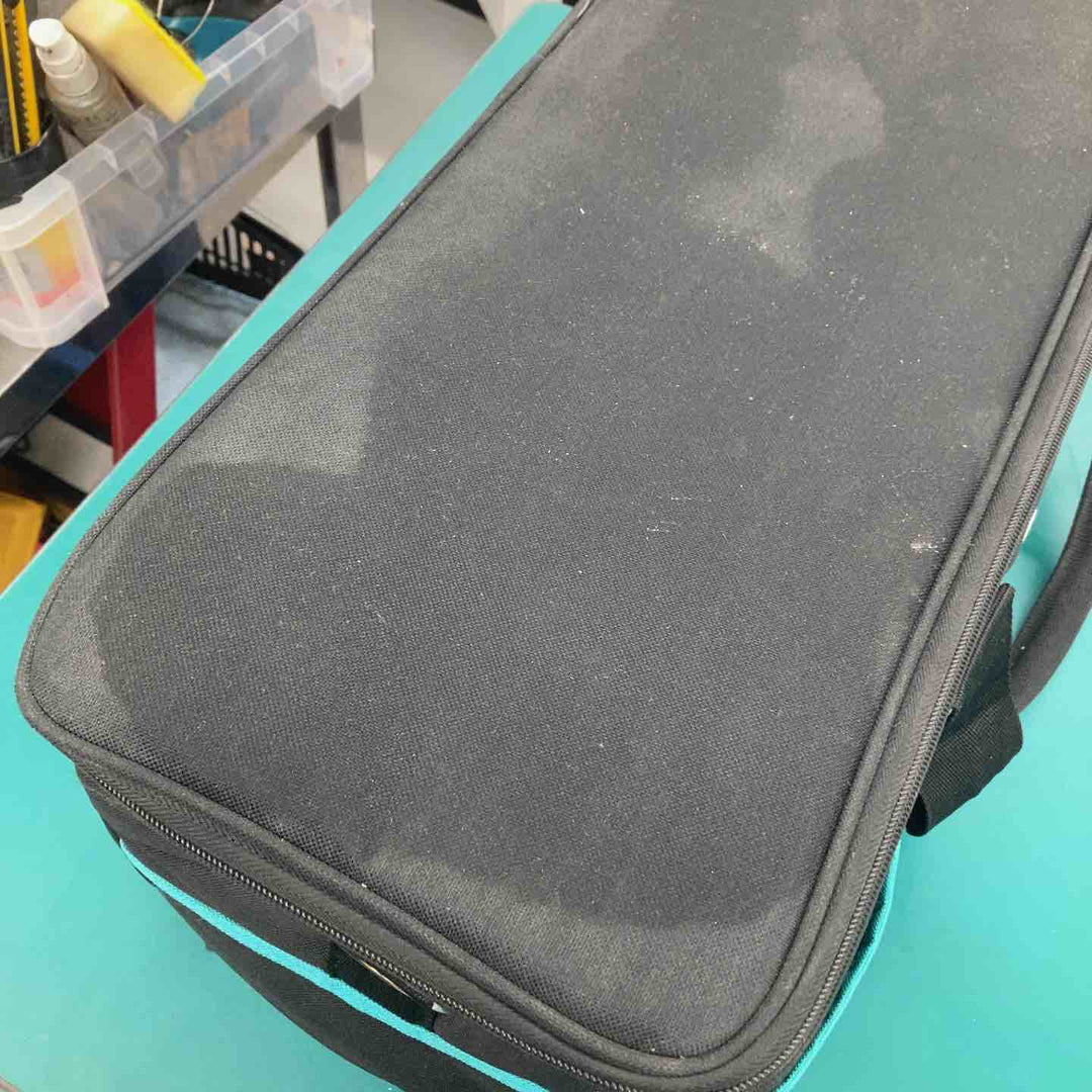 ◇マキタ(makita) コードレスクリーナー CL281FDZCW【戸田店】