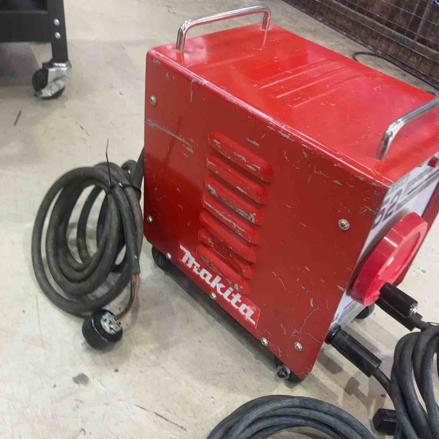 マキタ 電気溶接機 Y152 【公式通販】