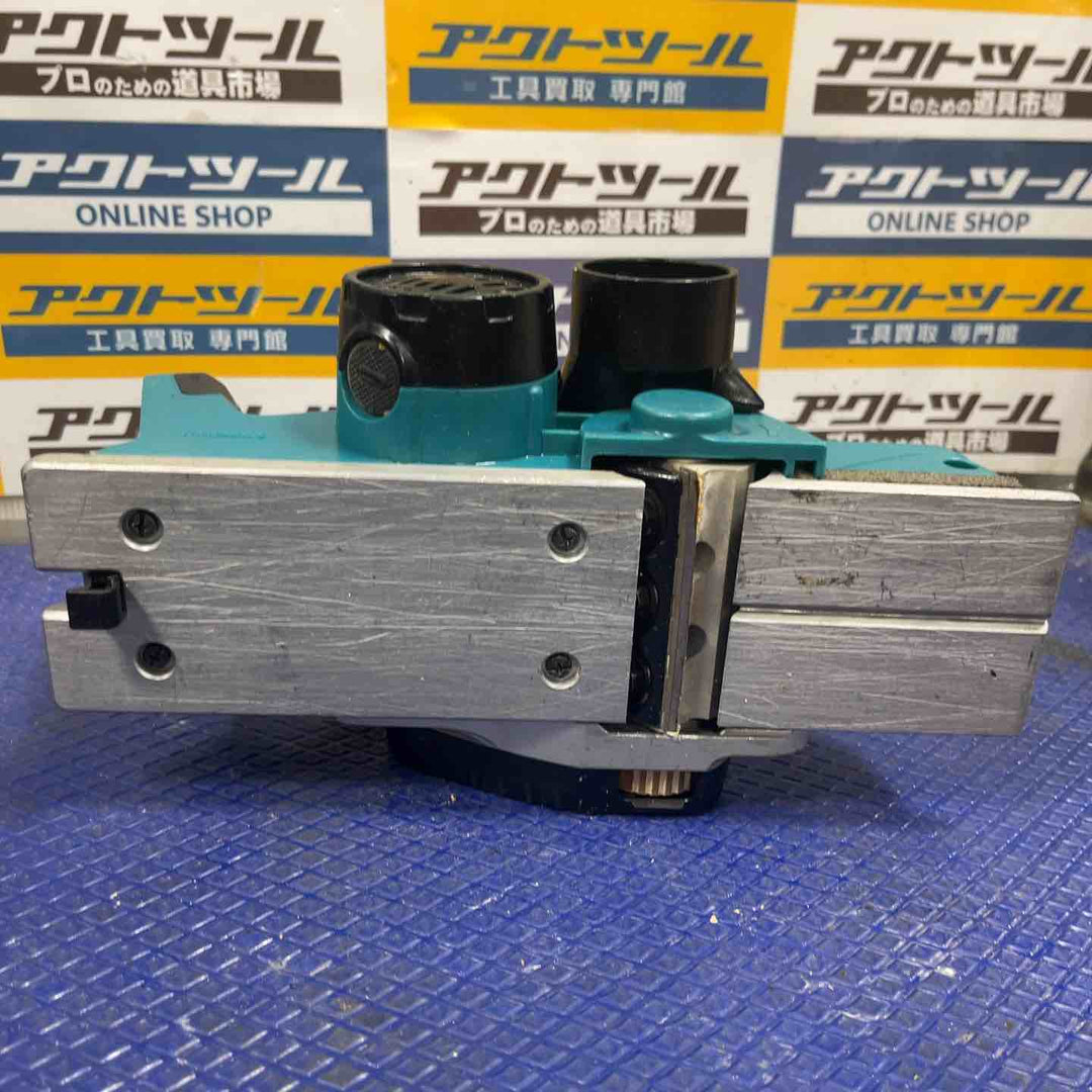 ★マキタ(makita) コードレスカンナ KP180DZ【草加店】