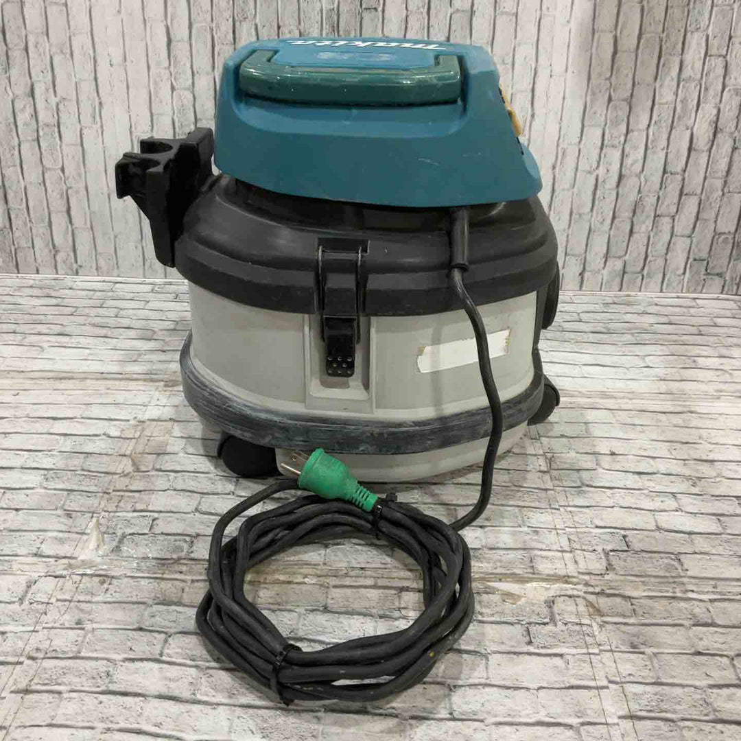 ◇マキタ(makita) 乾式 集じん機 482(P)【川口店】