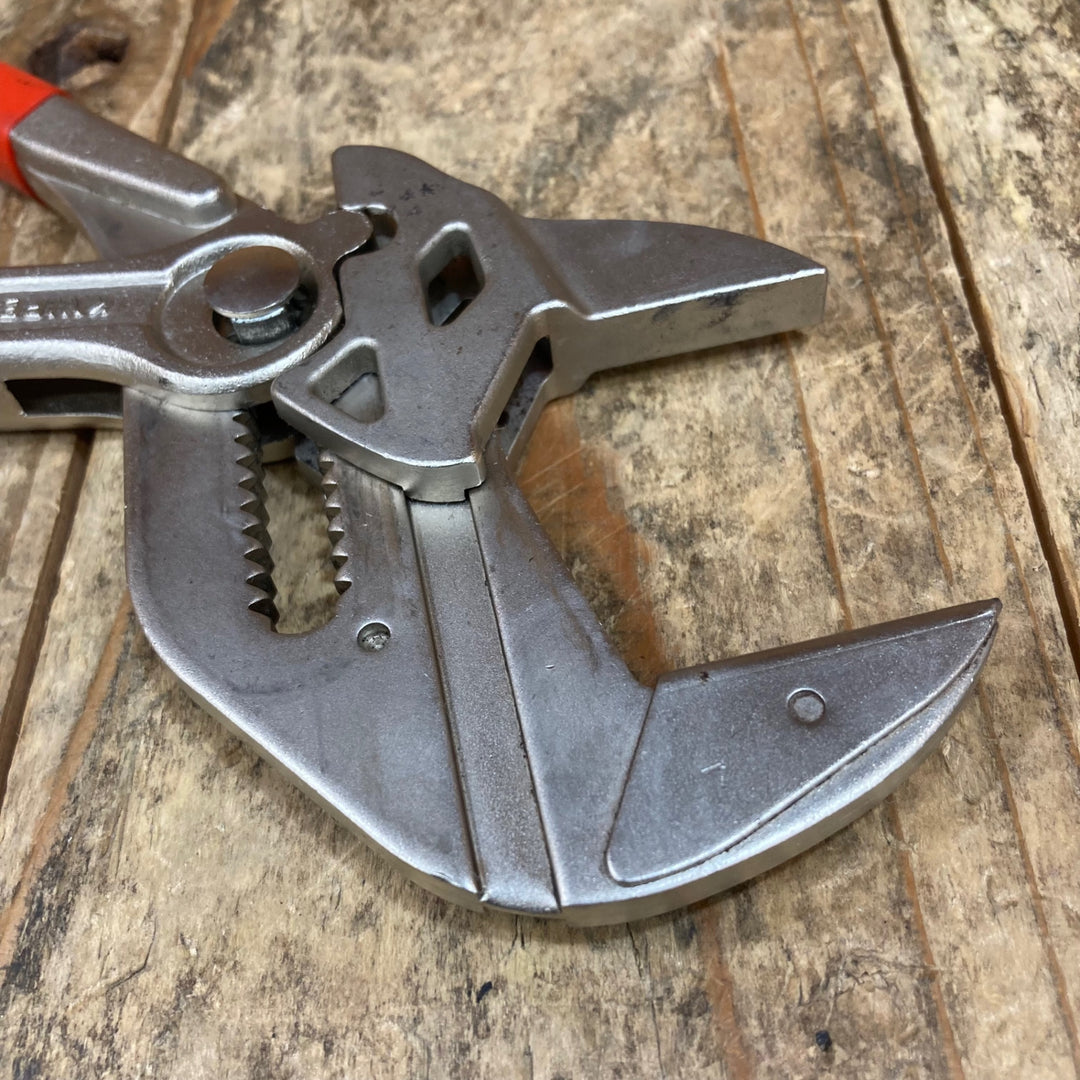 〇クニペックス(KNIPEX) ウォータポンププライヤー 8603250【所沢店】