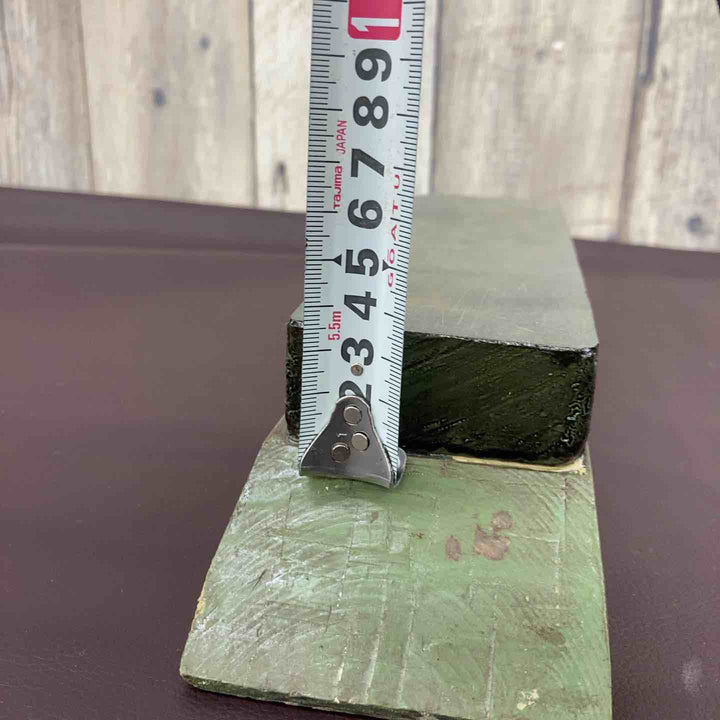 【超希少】 【中古美品】 天然砥石 京都 正本山？ 重量1.5Kg(台座含む) 長さ約225ｘ幅約75ｘ高さ約30 沼田？ 研ぎ 刃物 【東大和店】