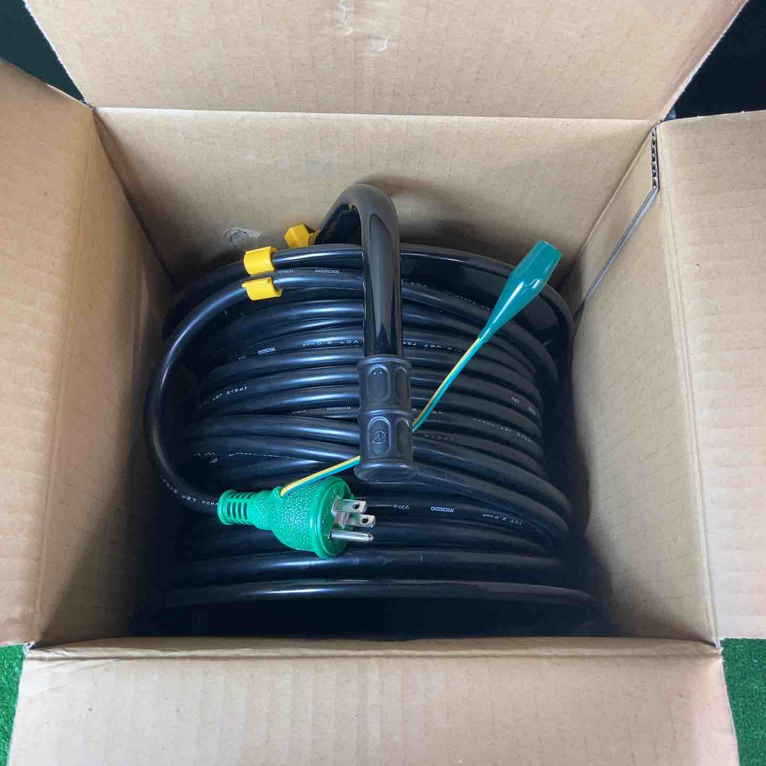 サンピース 電工ドラム（アース付）30m コンセント４ NP-E34-SP ブラック【岩槻店】